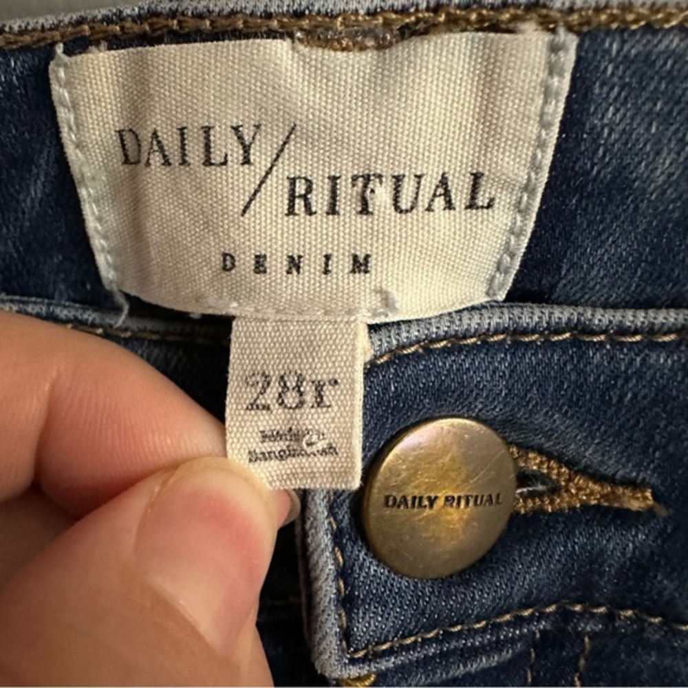 Daily Ritual High Rise Skinny Jeans‎ | Medium Wash - Picture 5 of 5
